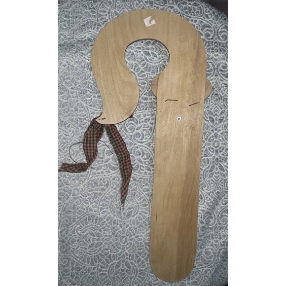 Santa Wood Door Hanger Handmade Primitive 21" Long - Picture 4 of 4